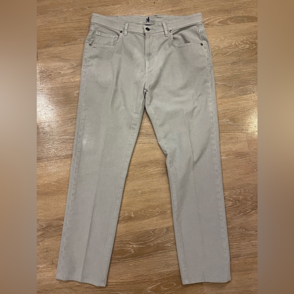 Johnnie-O Wales Corduroy Straight Leg Casual
Chino Pants Men's Size 35×30 Gray